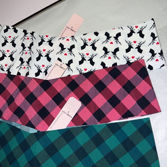 (S) 5pk Holidays Victoria's Secret THONG No Show Panties - Picture 10 of 10